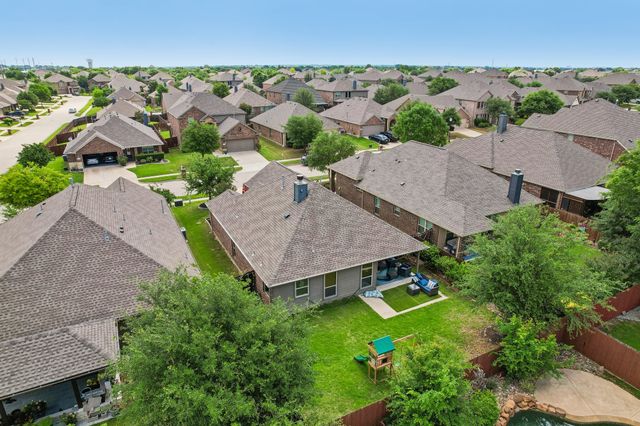 204 Rugby Lane, Mckinney, TX 75072