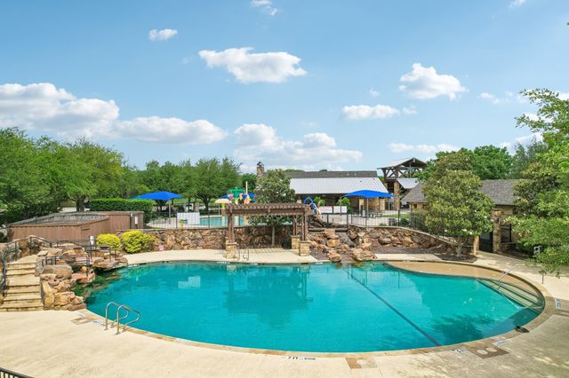 204 Rugby Lane, Mckinney, TX 75072