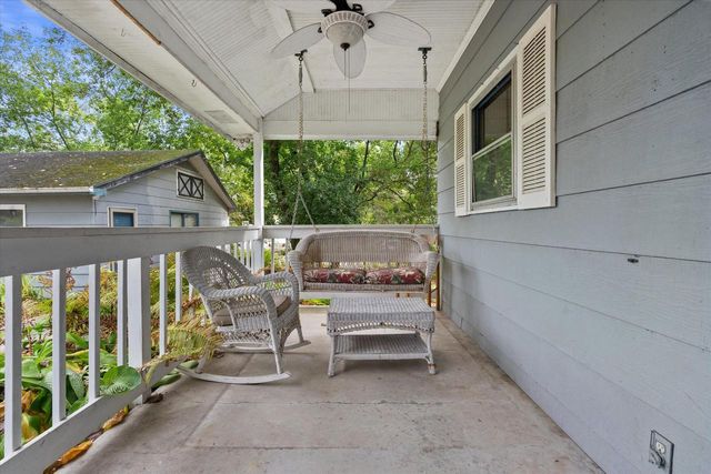 12763 N East Shoreland DRIVE, Mequon, WI 53092