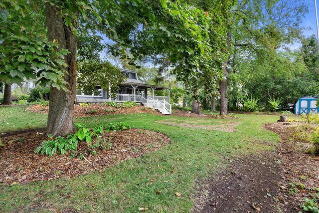 12763 N East Shoreland DRIVE, Mequon, WI 53092