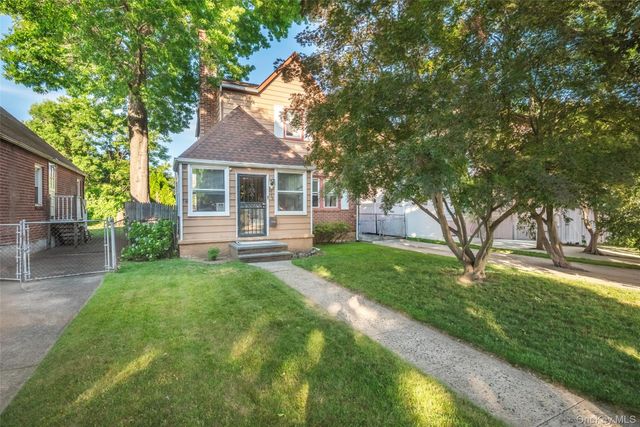 8415 253rd Street, Bellerose, NY 11426
