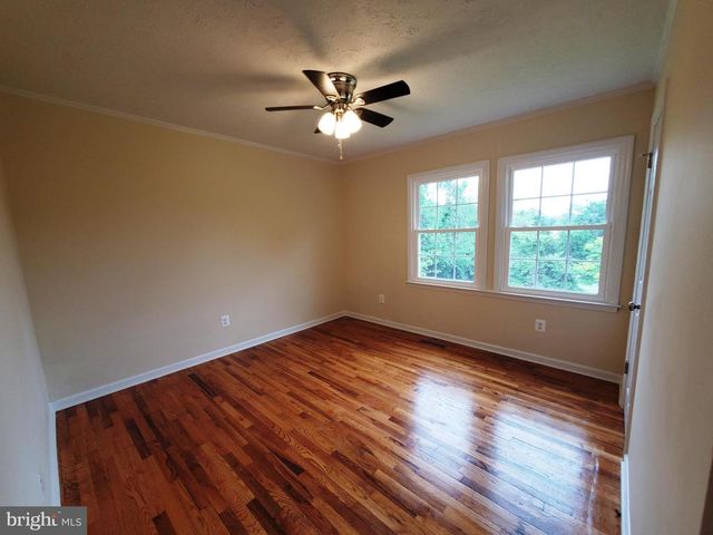 8346 WHITE SHOP RD, Culpeper, VA 22701