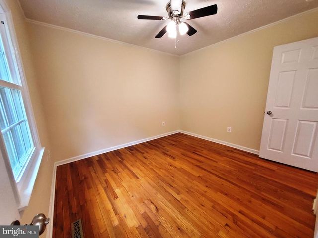 8346 WHITE SHOP RD, Culpeper, VA 22701