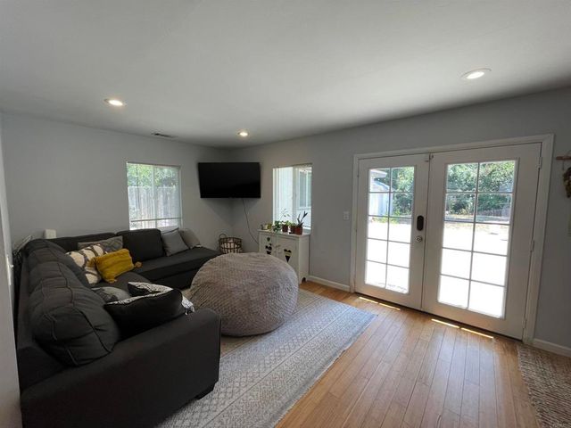 4743 60th Street, San Diego, CA 92115