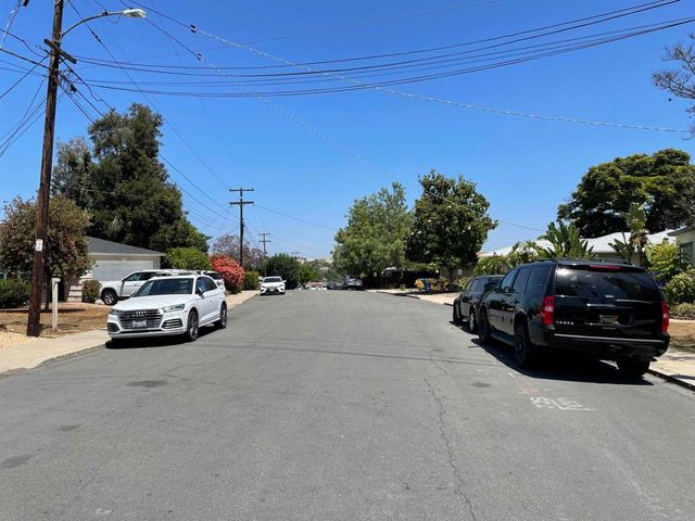 4743 60th Street, San Diego, CA 92115