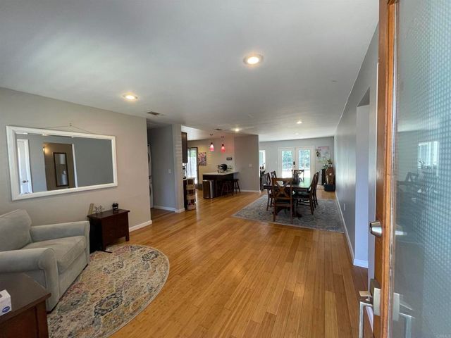 4743 60th Street, San Diego, CA 92115