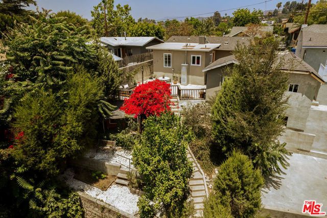 6162 Strickland Avenue, Los Angeles, CA 90042