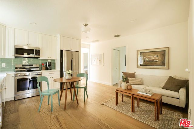 6162 Strickland Avenue, Los Angeles, CA 90042