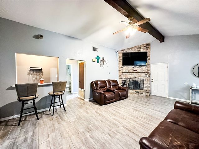 4002 Richwood Circ, Corpus Christi, TX 78410