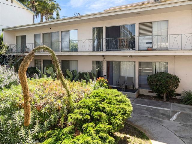 3605 Stephen M White, San Pedro, CA 90731