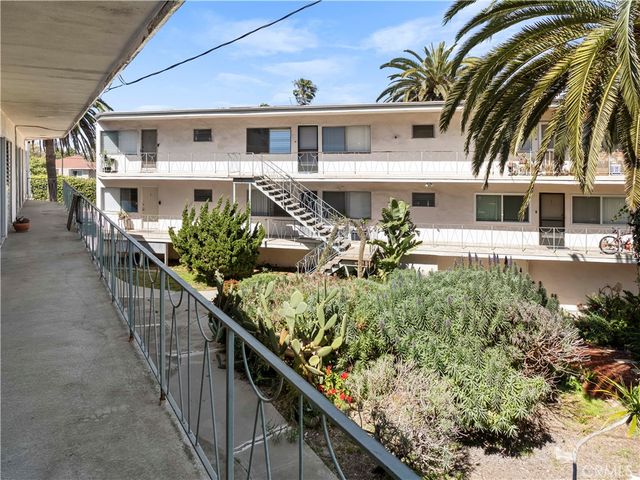 3605 Stephen M White, San Pedro, CA 90731
