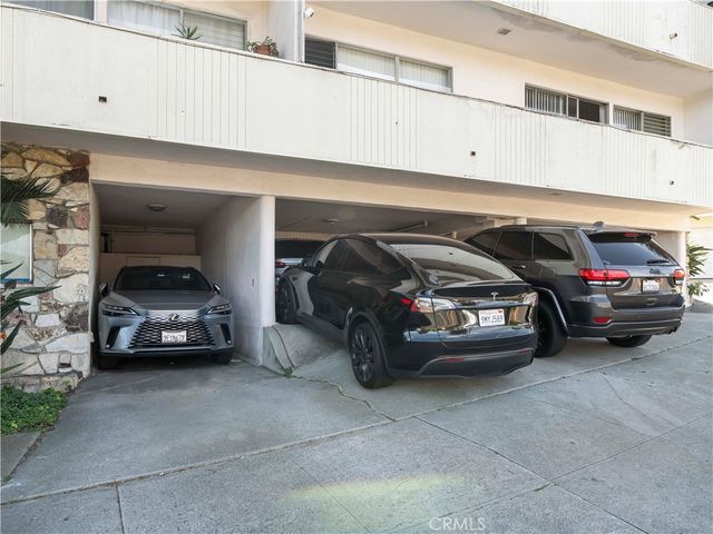 3605 Stephen M White, San Pedro, CA 90731