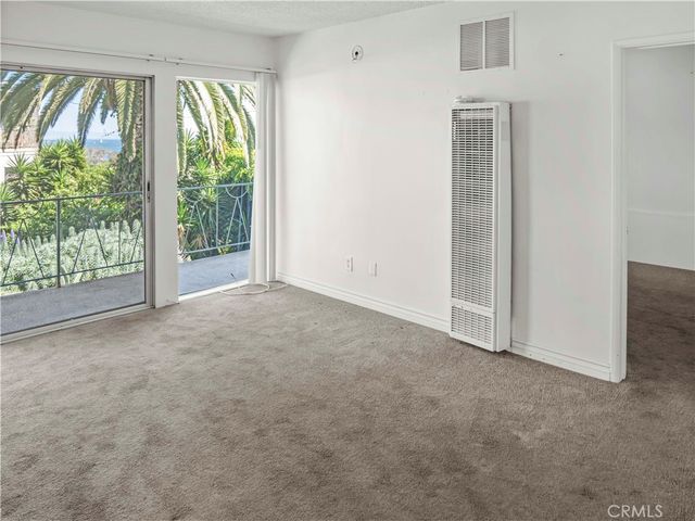3605 Stephen M White, San Pedro, CA 90731