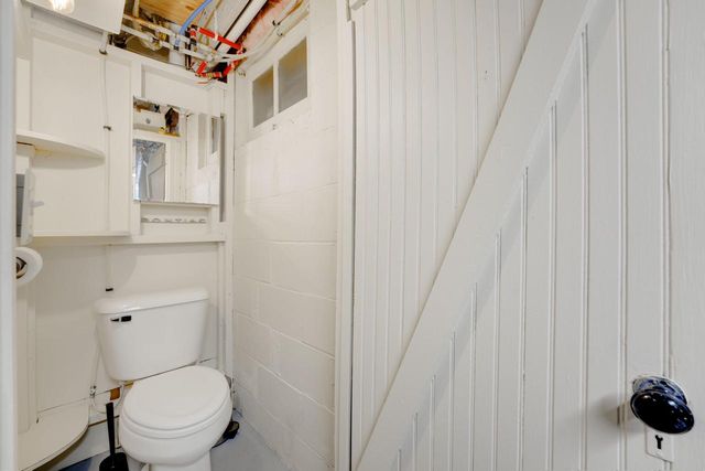 3061 N Gordon CIRCLE, Milwaukee, WI 53212
