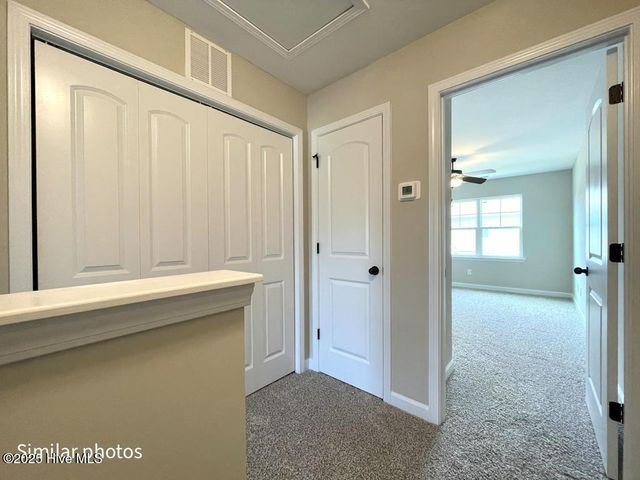 715 Cross Bridge Way, Sneads Ferry, NC 28460