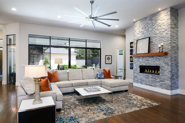 6719 Northwood Road, Dallas, TX 75225