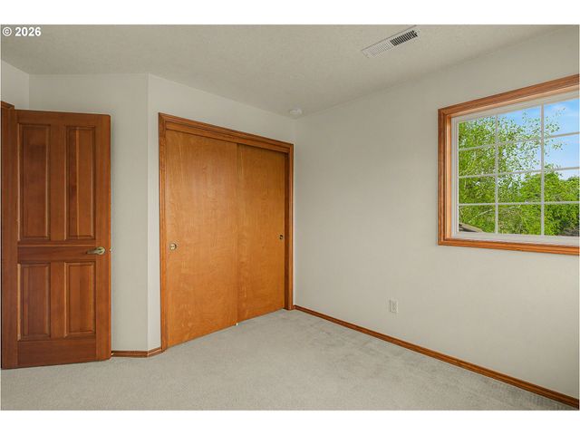 2520 Nw PINEHURST Dr, Mc Minnville, OR 97128