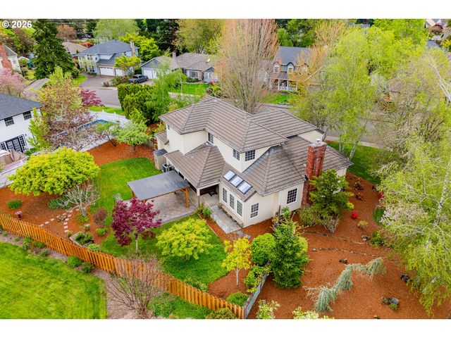 2520 Nw PINEHURST Dr, Mc Minnville, OR 97128