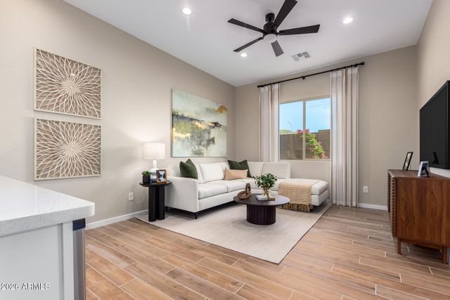 10626 S 48TH Glen, Laveen, AZ 85339
