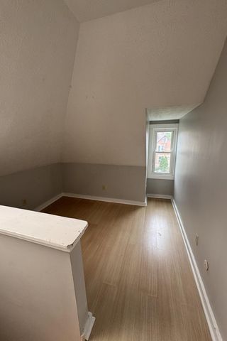 1374-1376 Indianola Avenue, Columbus, OH 43201