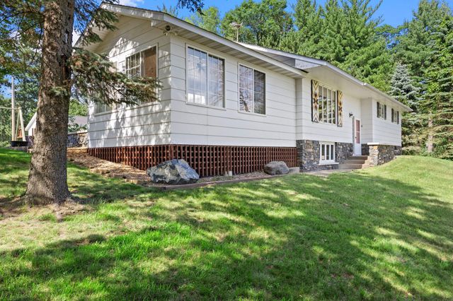 3097 325th Avenue NW, Cambridge, MN 55008