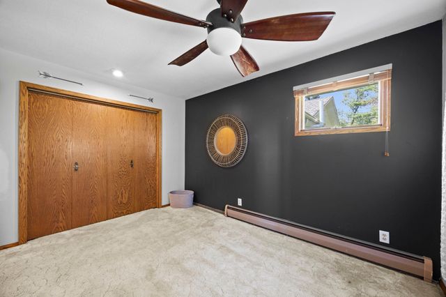 3097 325th Avenue NW, Cambridge, MN 55008