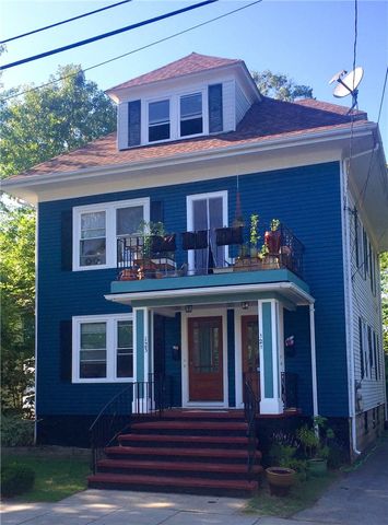 121 Rutherglen Avenue, Providence, RI 02907