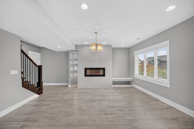 1208 NW 4th Court, Grimes, IA 50111