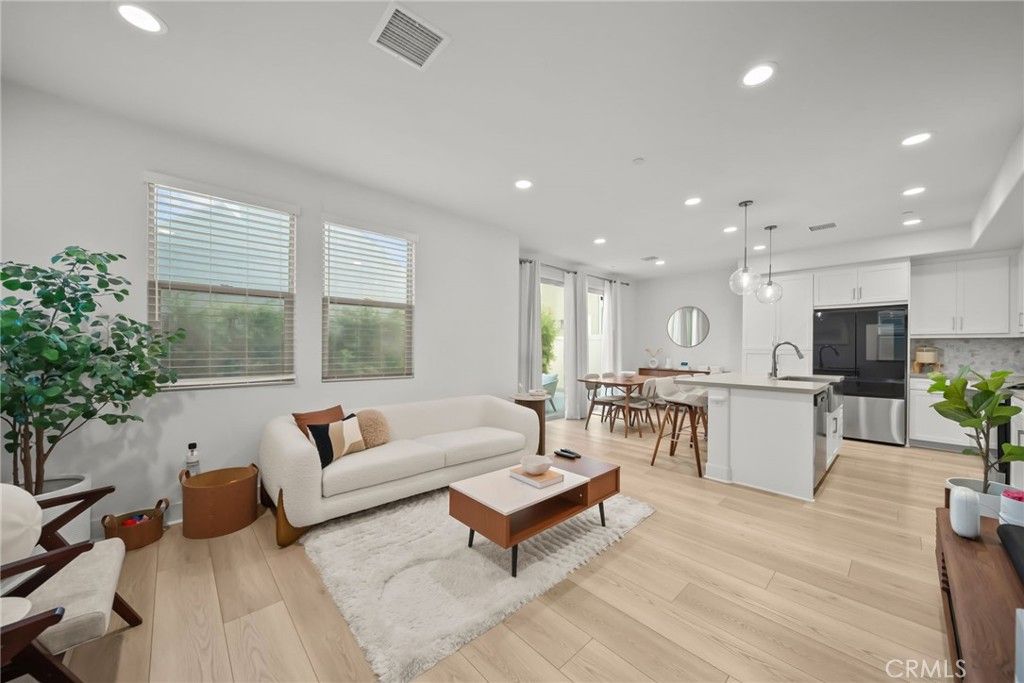 Image 2 of property listing at 16157 Sandpiper Avenue, Chino, CA 91708