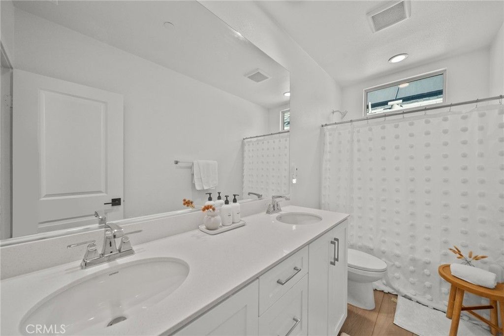 Image 24 of property listing at 16157 Sandpiper Avenue, Chino, CA 91708