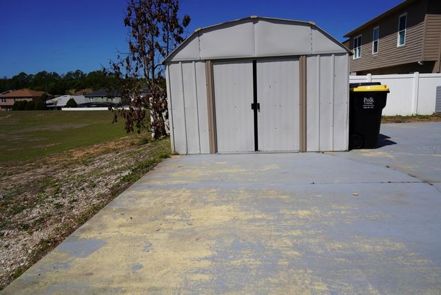 557 MILFORD STREET, Davenport, FL 33897