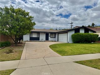 24378 Hartland, West Hills, CA 91307