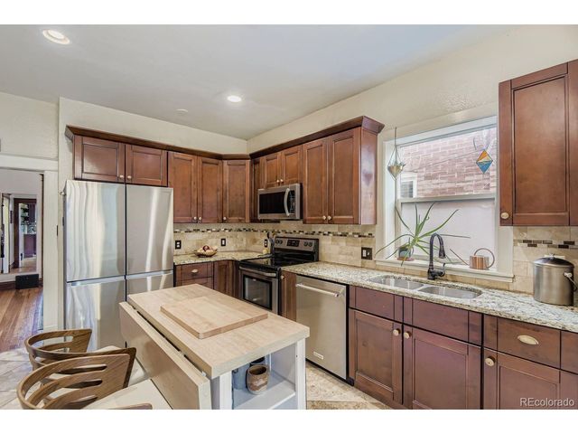 257 Cherokee St, Denver, CO 80223