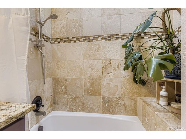 257 Cherokee St, Denver, CO 80223