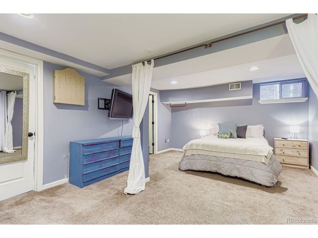 257 Cherokee St, Denver, CO 80223