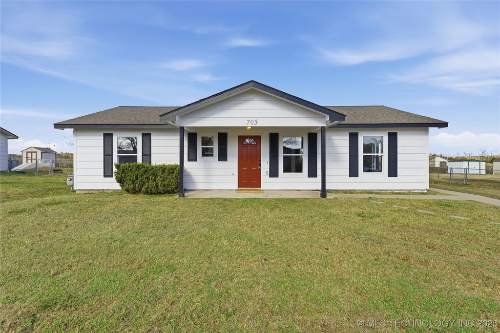 705 Palmetto Road, Bartlesville, OK 74003