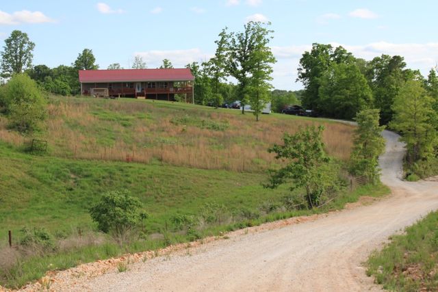 9294 Sugar Road, Harrison, AR 72601