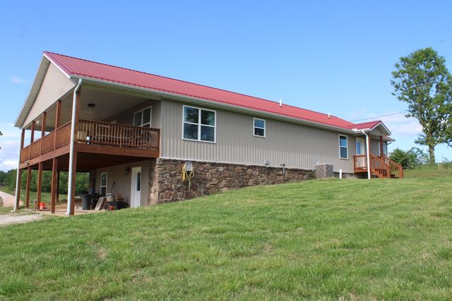 9294 Sugar Road, Harrison, AR 72601