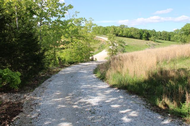 9294 Sugar Road, Harrison, AR 72601