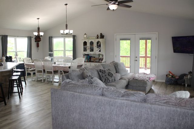 9294 Sugar Road, Harrison, AR 72601