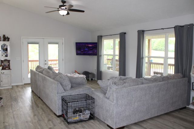 9294 Sugar Road, Harrison, AR 72601