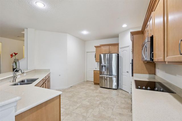 3177 BAYOU LANE, Tavares, FL 32778