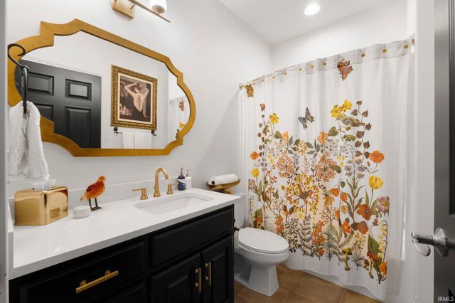 3795 W Sycamore Beach Road, Angola, IN 46703