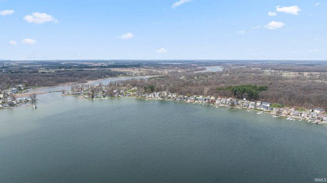 3795 W Sycamore Beach Road, Angola, IN 46703