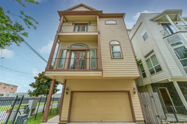 2016 Sabine Street, Houston, TX 77007