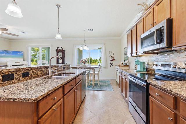 12541 CINQUETERRE DRIVE, Venice, FL 34293