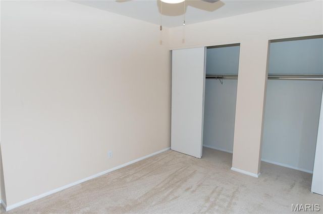 9757 Croftwood Drive, St Louis, MO 63123