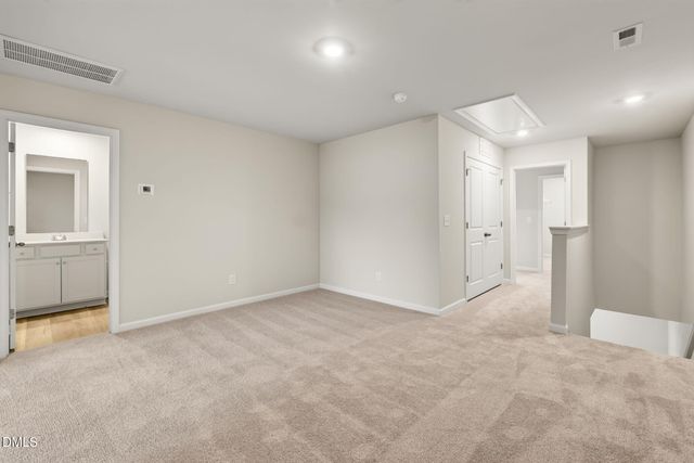 422 Barrington Key Drive, Zebulon, NC 27597