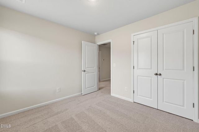422 Barrington Key Drive, Zebulon, NC 27597