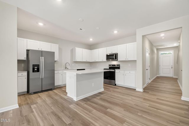 422 Barrington Key Drive, Zebulon, NC 27597